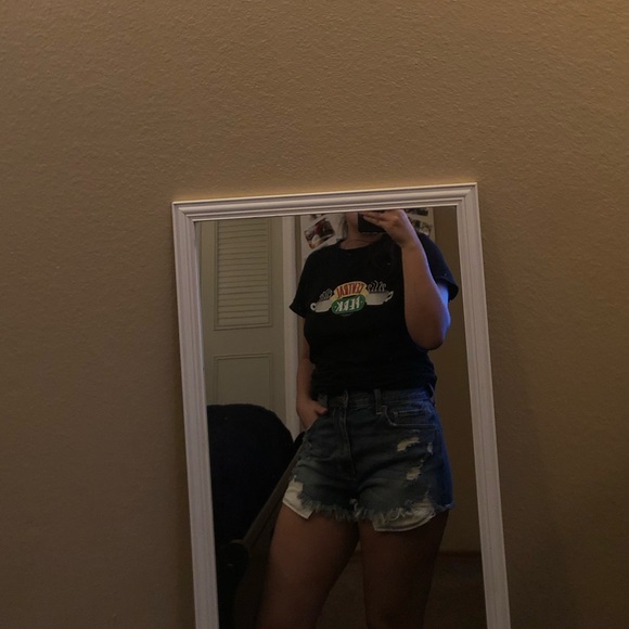 HOLLISTER High Rise Vintage Denim Shorts - Picture 5 of 6